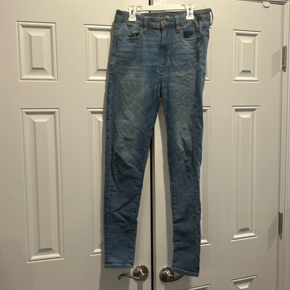 American Eagle super hi rise jegging size 6